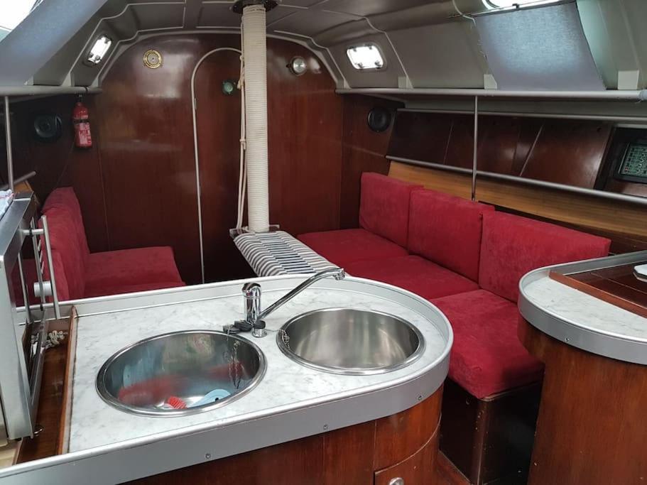 Amazing Flat In Classic Sailing Boat In * Barcellona